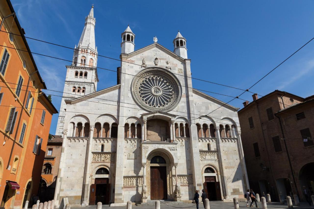 Modena Centro Junior Suite Exterior photo